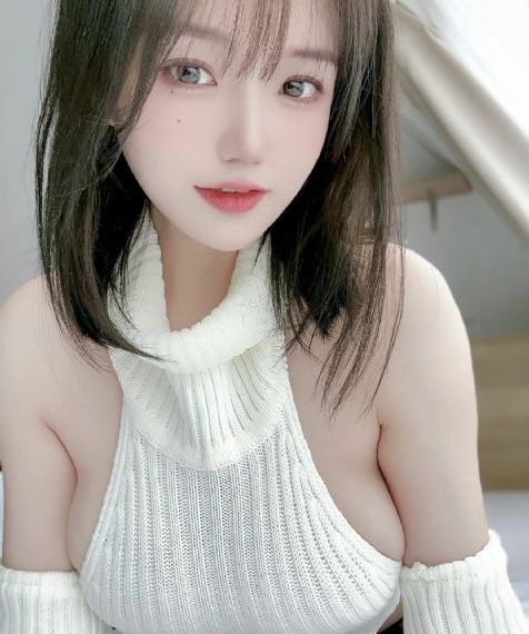 美女赤裸的性片大全_4K在线观看电视