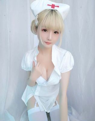 伊人在线视频_720全集免费播放