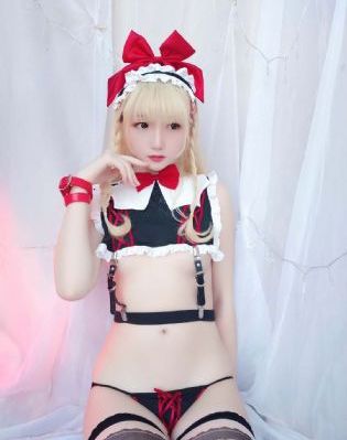 美女内衣丝袜美腿_4K全集免费播放