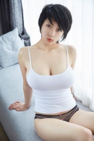 香蕉日本中文网_JVID性感写真