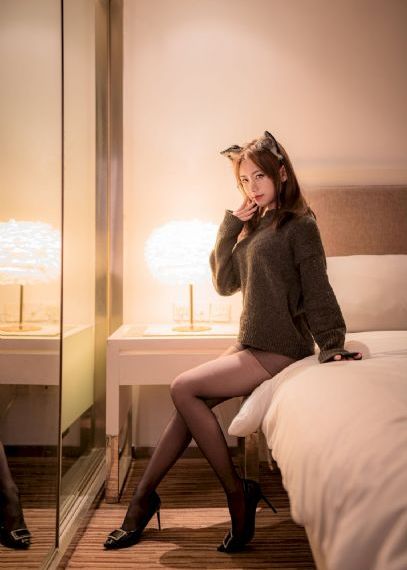 美女含精肉臀迎合呻吟不止_BD高清视频观看