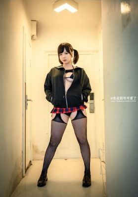 高级会所极品眼镜沙发床上掉了_BD国语免费全集观看